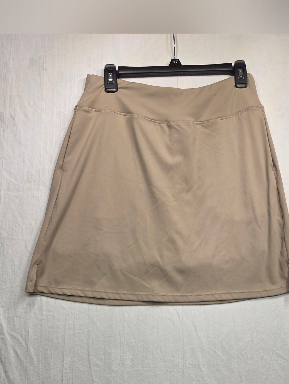 Viodia Women’s Cream Active Skort - Lightweight Comfort Size M.